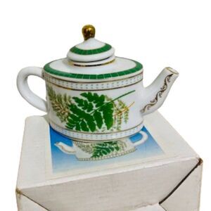 Oriental Little Tea Pot- White, Green w/ Gold Accent | Houseware/Home Decor